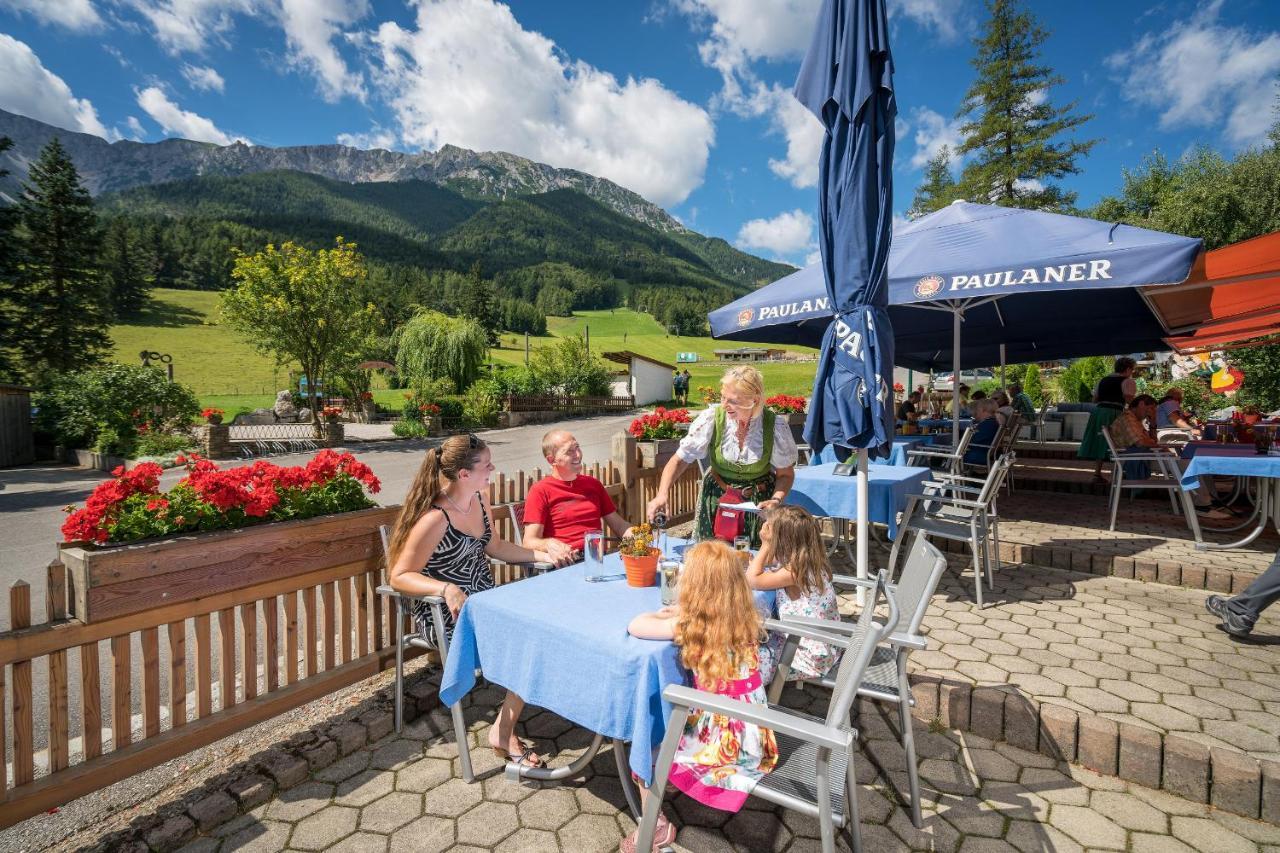 Hotel-Restaurant Forellenhof Puchberg am Schneeberg Extérieur photo