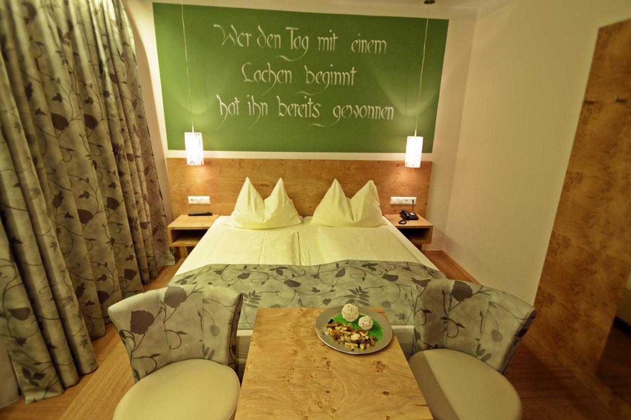 Hotel-Restaurant Forellenhof Puchberg am Schneeberg Extérieur photo